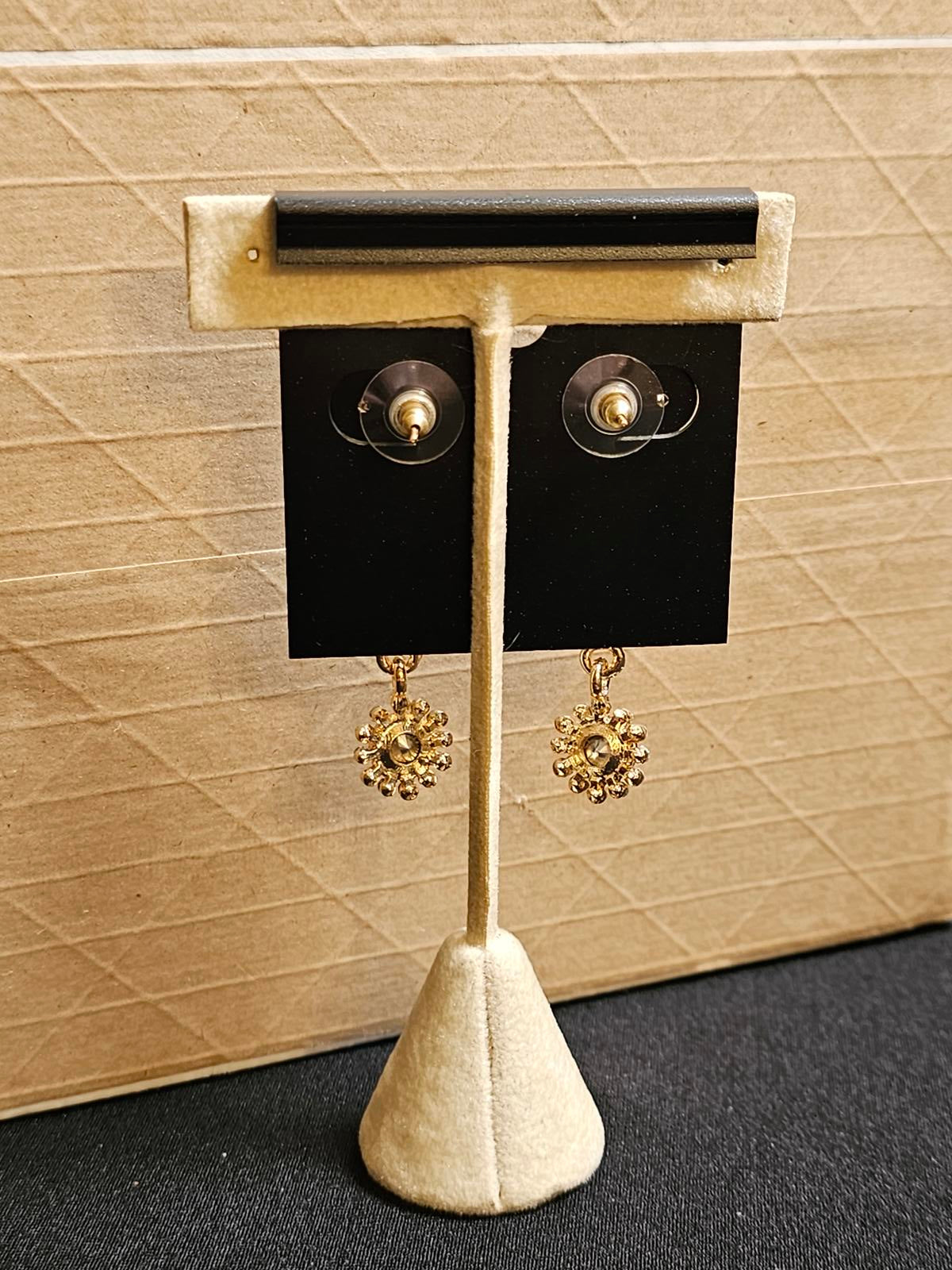 Elegant Saks Fifth Avenue Droplet Earrings