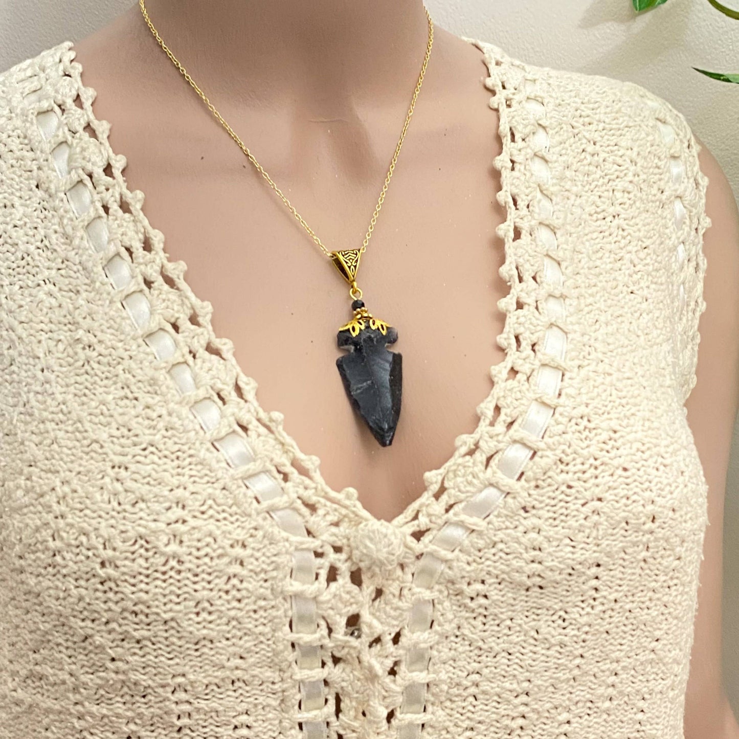 Black Obsidian Arrowhead Necklace, Manifestation, Courage