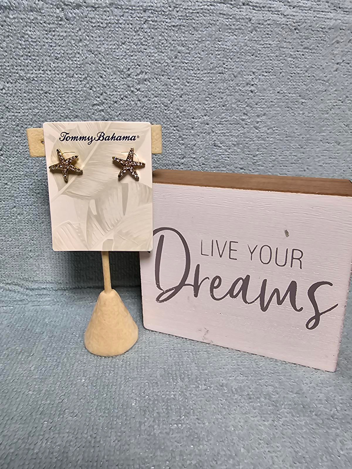 Tommy Bahama Starfish Stud Earrings - Elegant Beach Inspired Jewelry