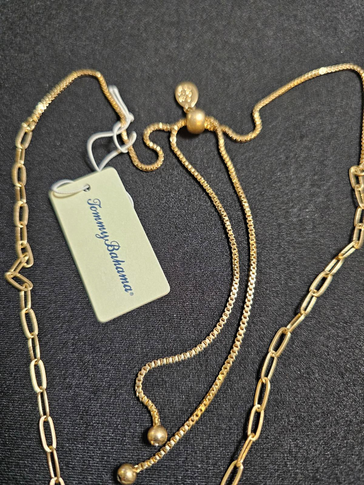 Elegant Gold Tone Coral Pendant Necklace