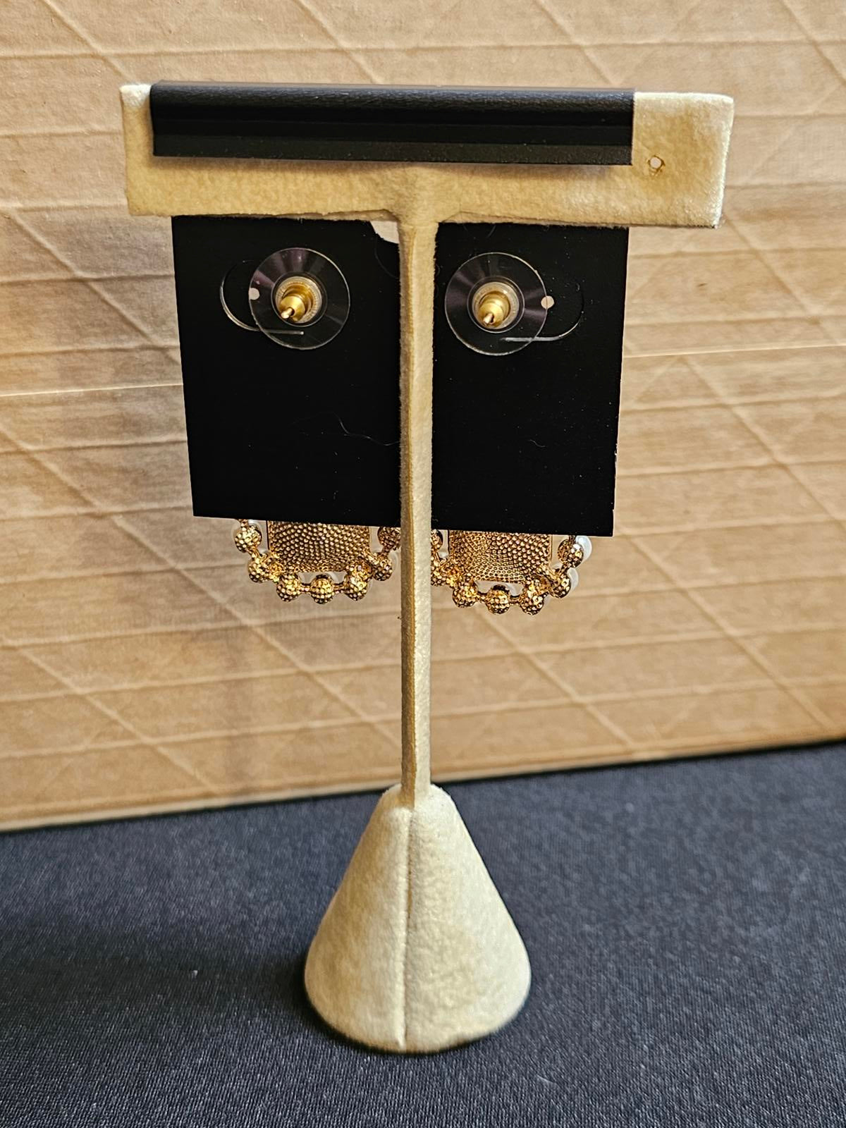 Saks Fifth Avenue Black & Pearl Earrings