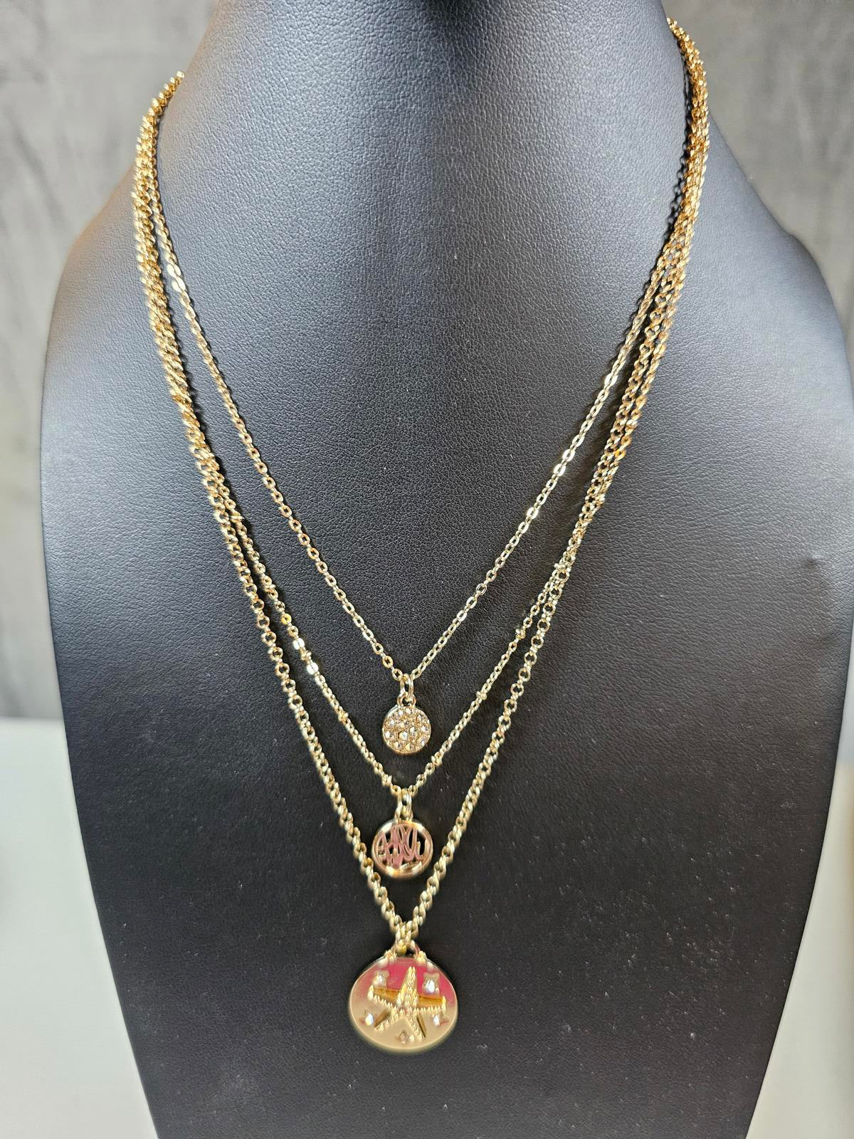 Elegant Lilly Pulitzer Triple Layered Gold Colored Necklace