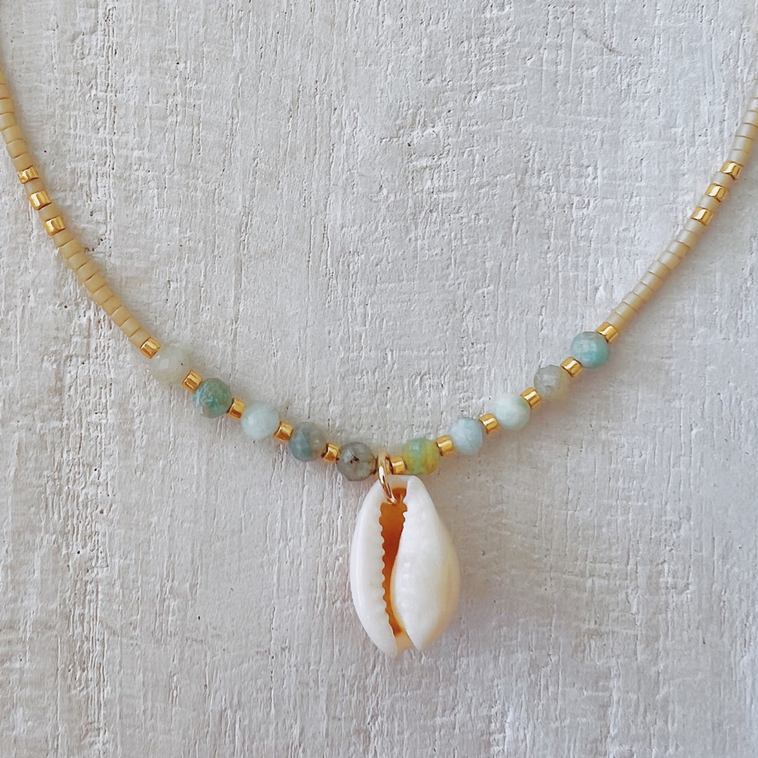BOHO CHOKER ✿ COWRIE SHELL