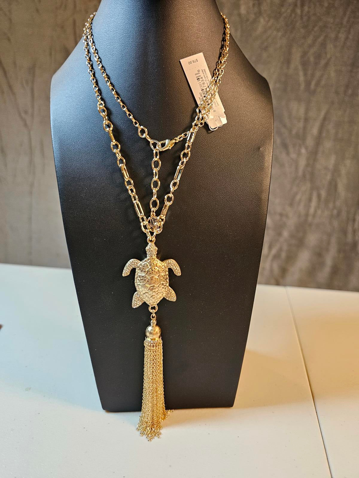 Lilly Pulitzer Gold Turtle Pendant Necklace with Tassel