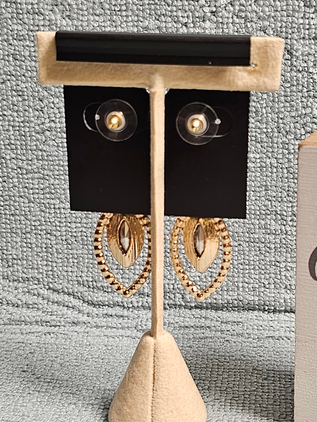 Saks Fifth Avenue Stunning Red Stone Earrings