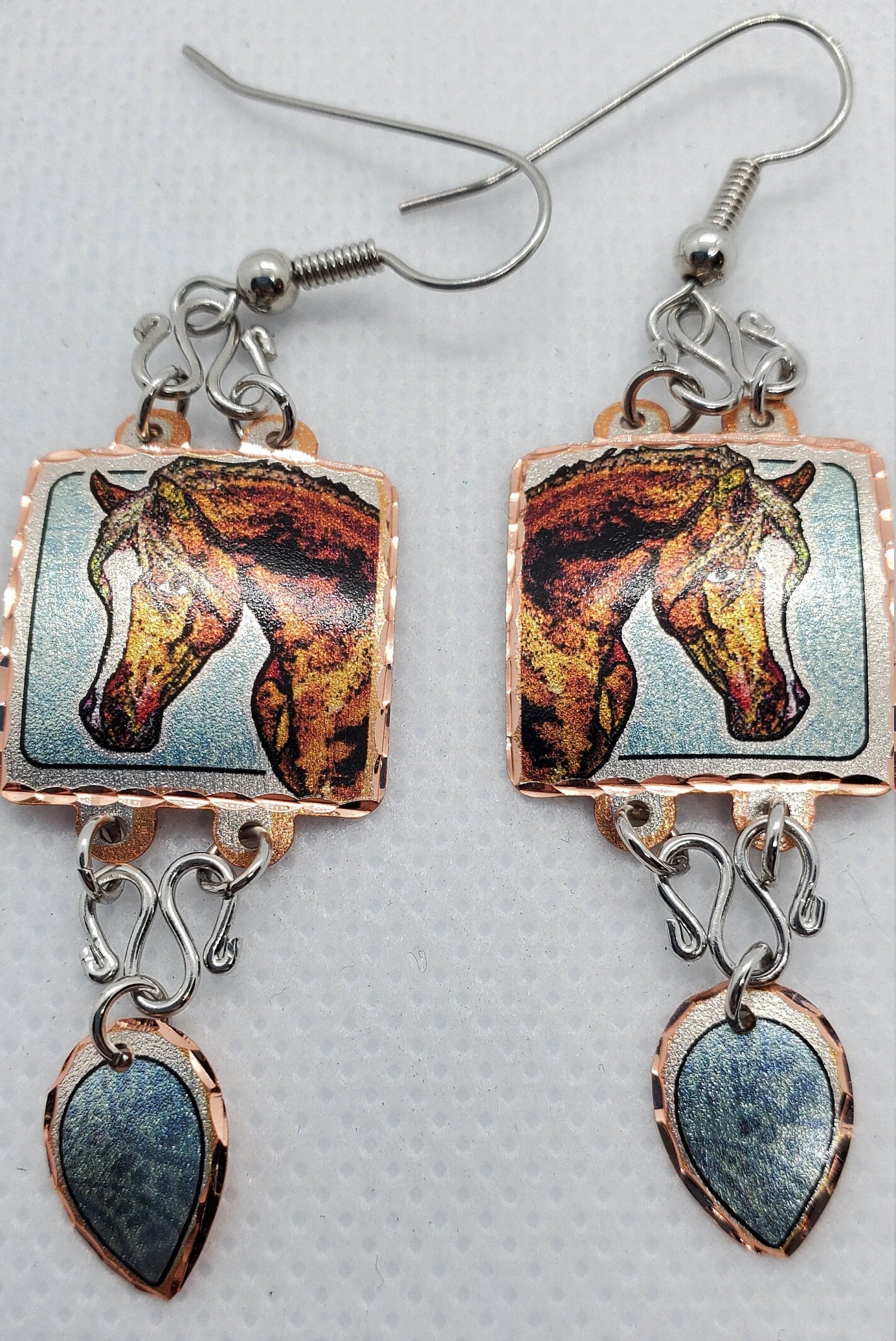 EA- Beautiful Horse COPPER earrings - Surgical Steel Hypo Allergenic Earwires.