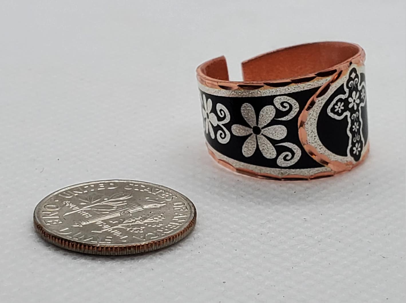 RI - Cross Ring - Beautiful adjustable COPPER ring.