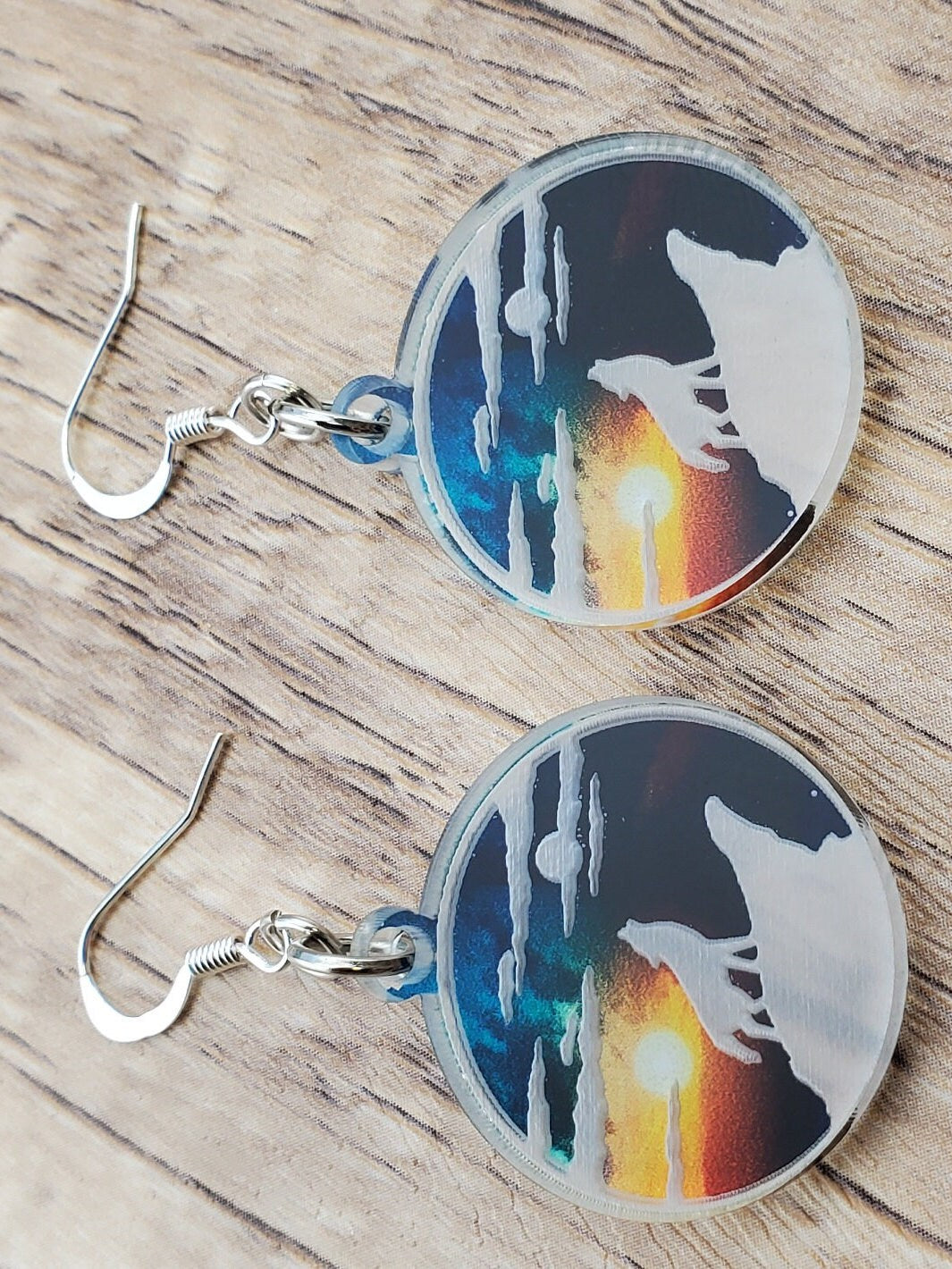 SP Howling Wolf- Sunset Sky earrings - Laser cut Lightweight Acrylic earrings - Silver Plated Hooks