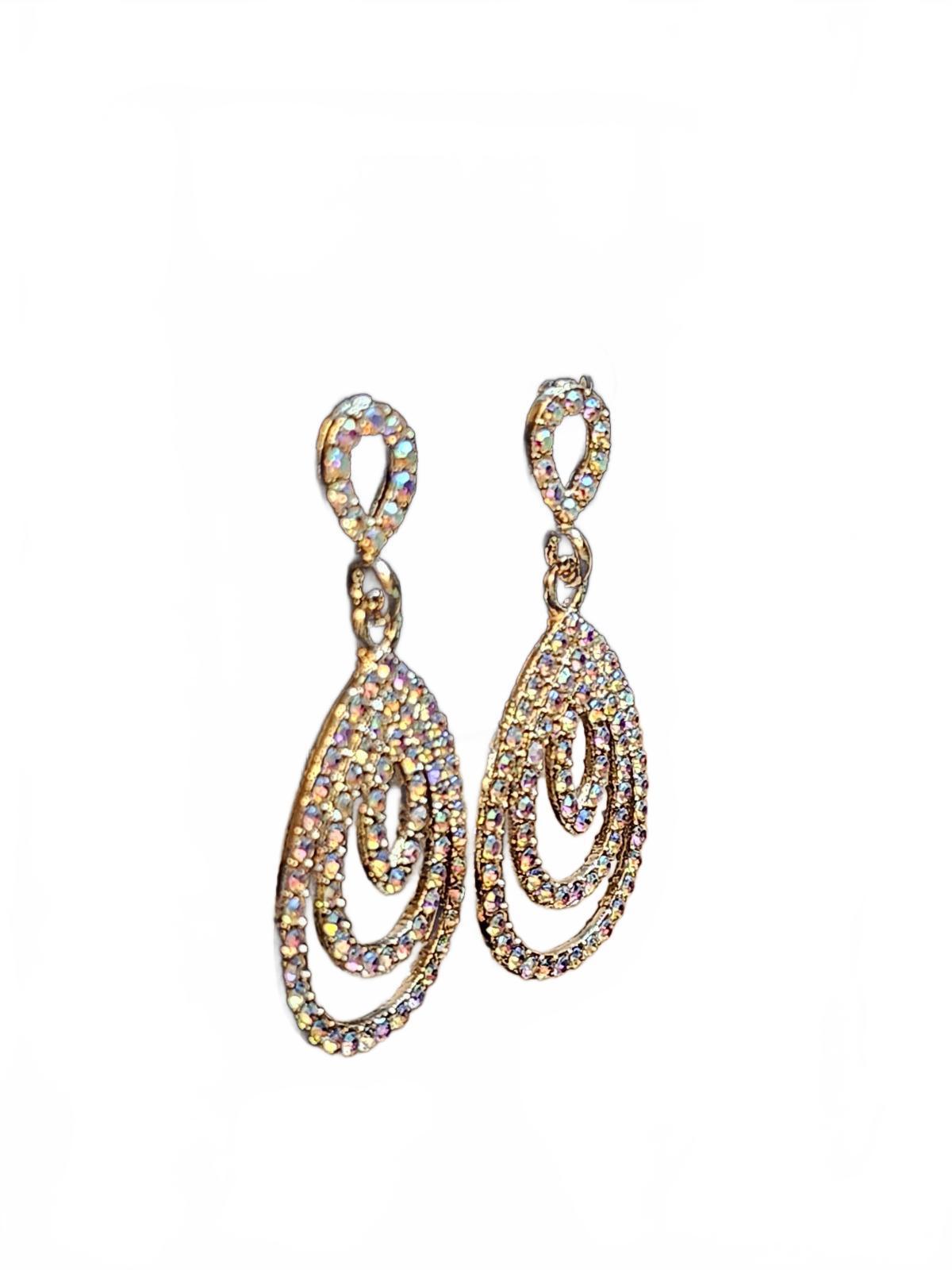 Elegant Teardrop Shimmer Earrings with Rhinestones