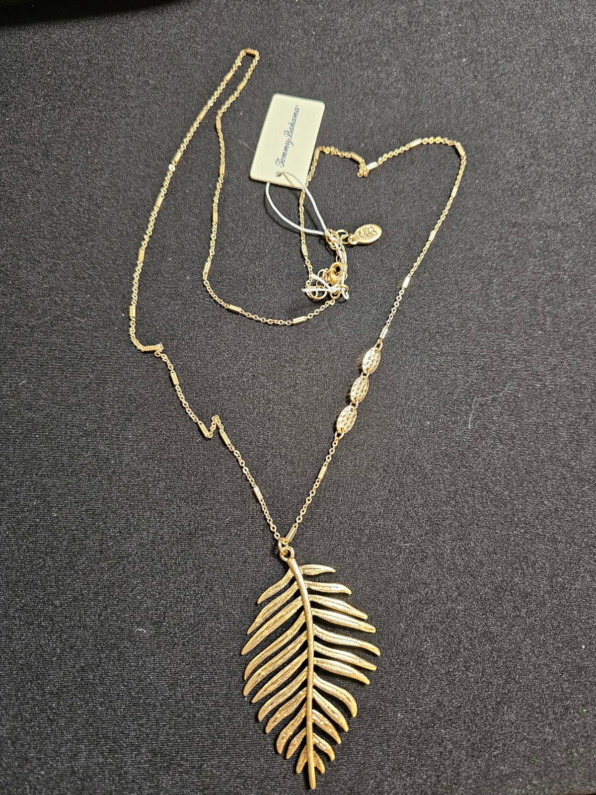 Stunning Gold Leaf Pendant Necklace by Tommy Bahama