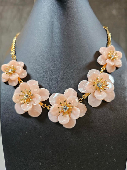 Elegant Lilly Pulitzer Floral Statement Necklace