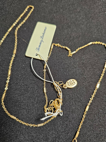 Stunning Gold Leaf Pendant Necklace by Tommy Bahama