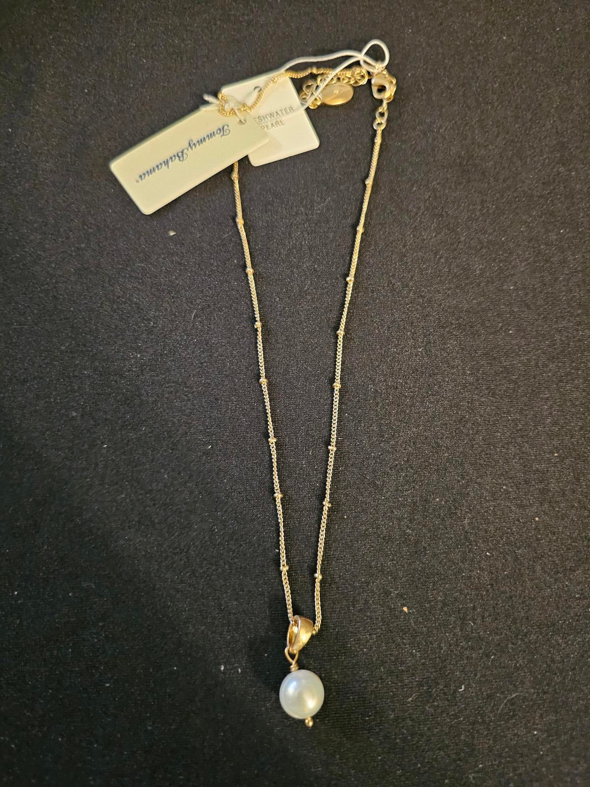 Elegant Freshwater Pearl Necklace by Tommy Bahama