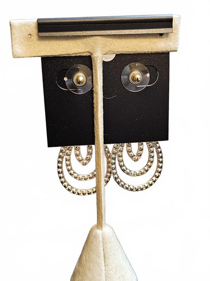 Elegant Teardrop Shimmer Earrings with Rhinestones