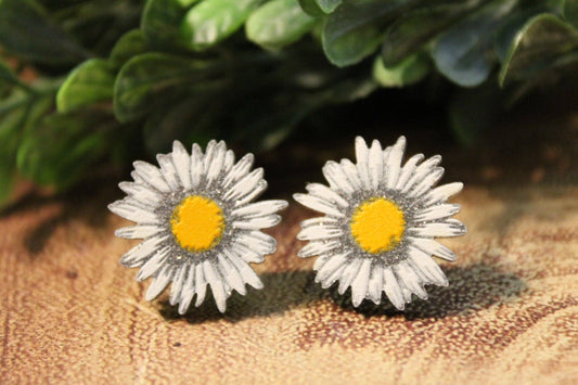 Hylidae Boutique - Daisy | Stud Earrings