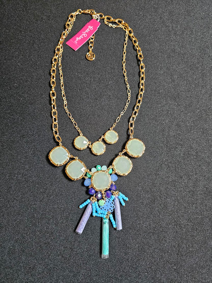 Elegant Lilly Pulitzer Multicolor Statement Necklace with Gold Chain
