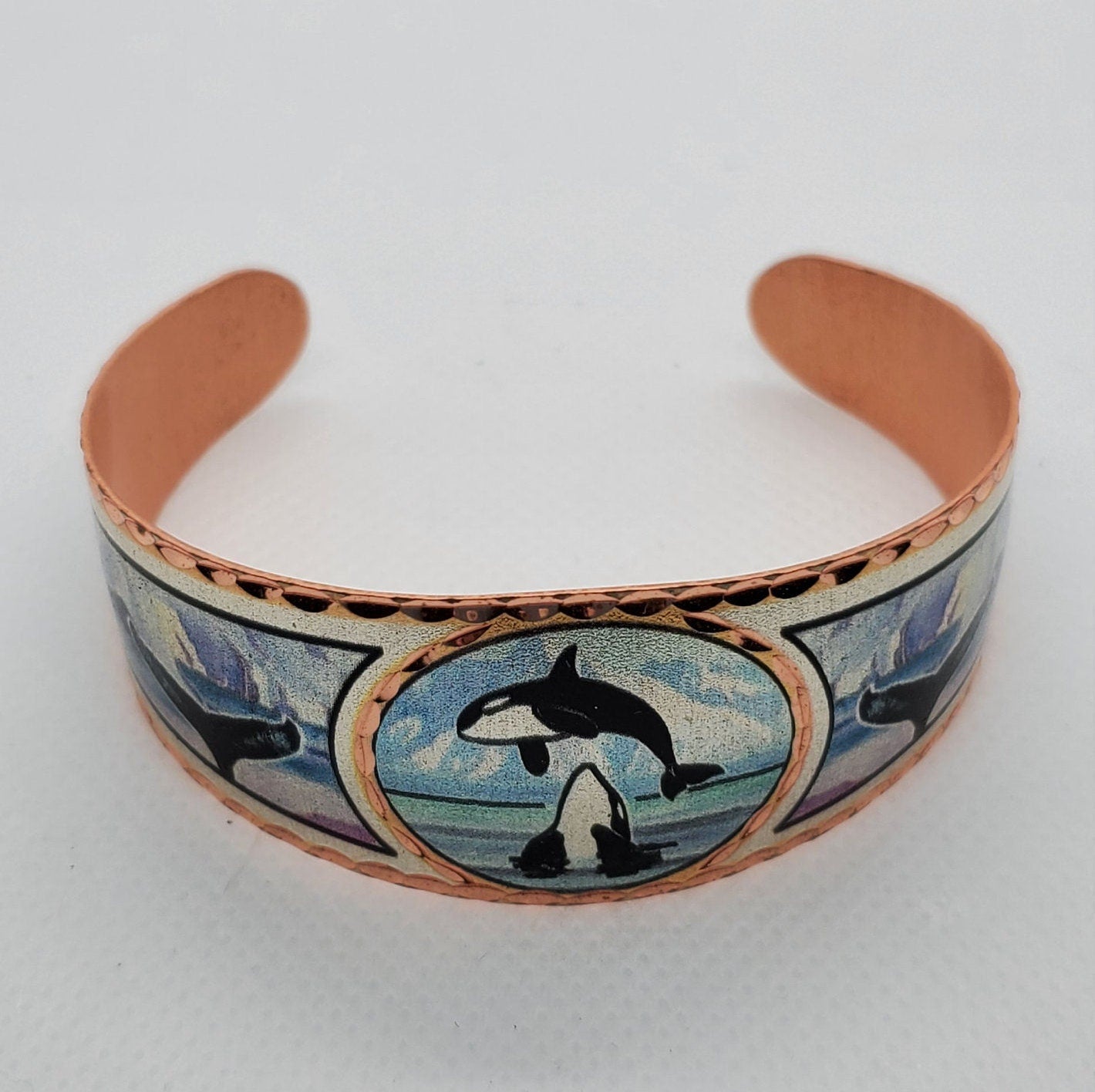 BR - Alaskan Killer Whale - Beautiful adjustable COPPER cuff bracelet. Alaskan Wildlife Jewelry.