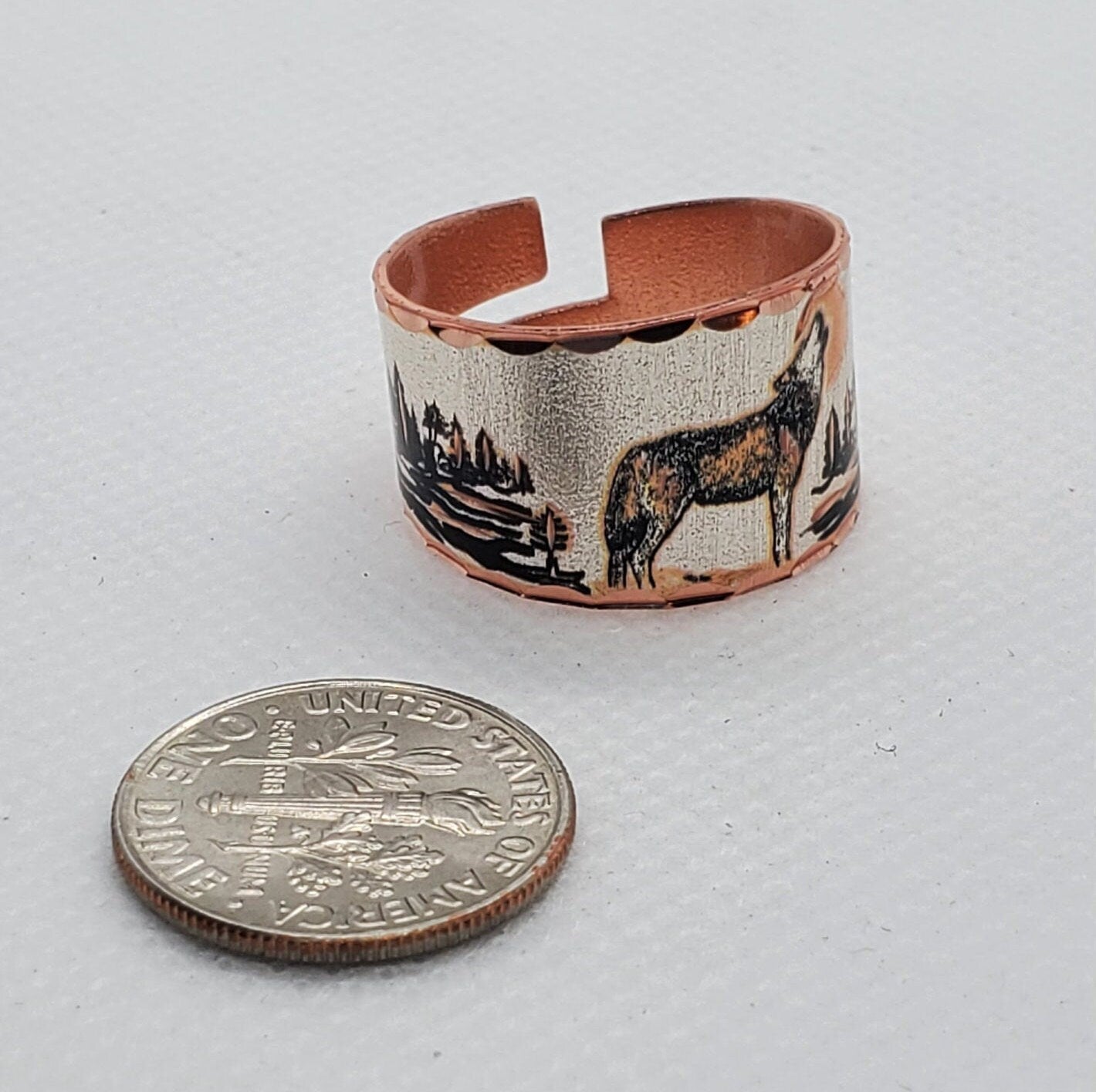 Howling Wolf Ring - Beautiful adjustable COPPER ring.