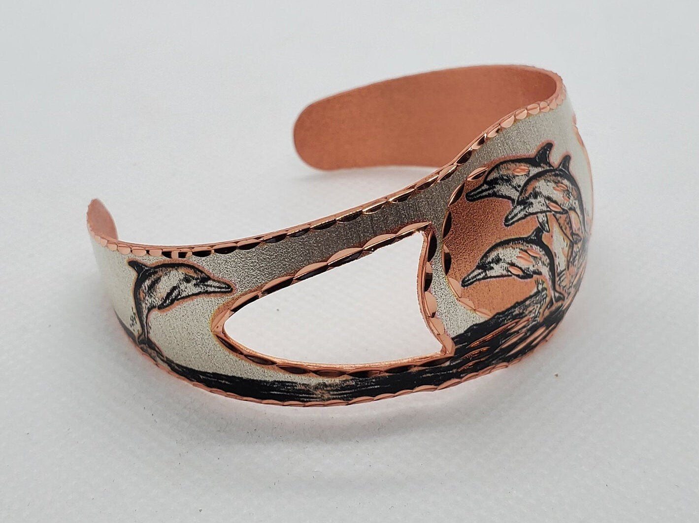 BR - Dolphin - Beautiful adjustable COPPER cuff bracelet.