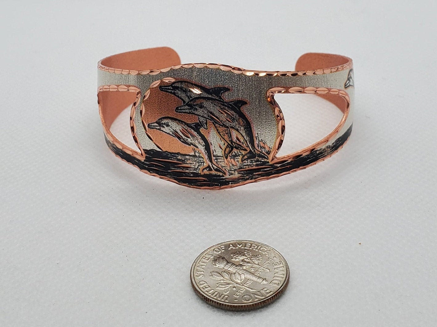 BR - Dolphin - Beautiful adjustable COPPER cuff bracelet.