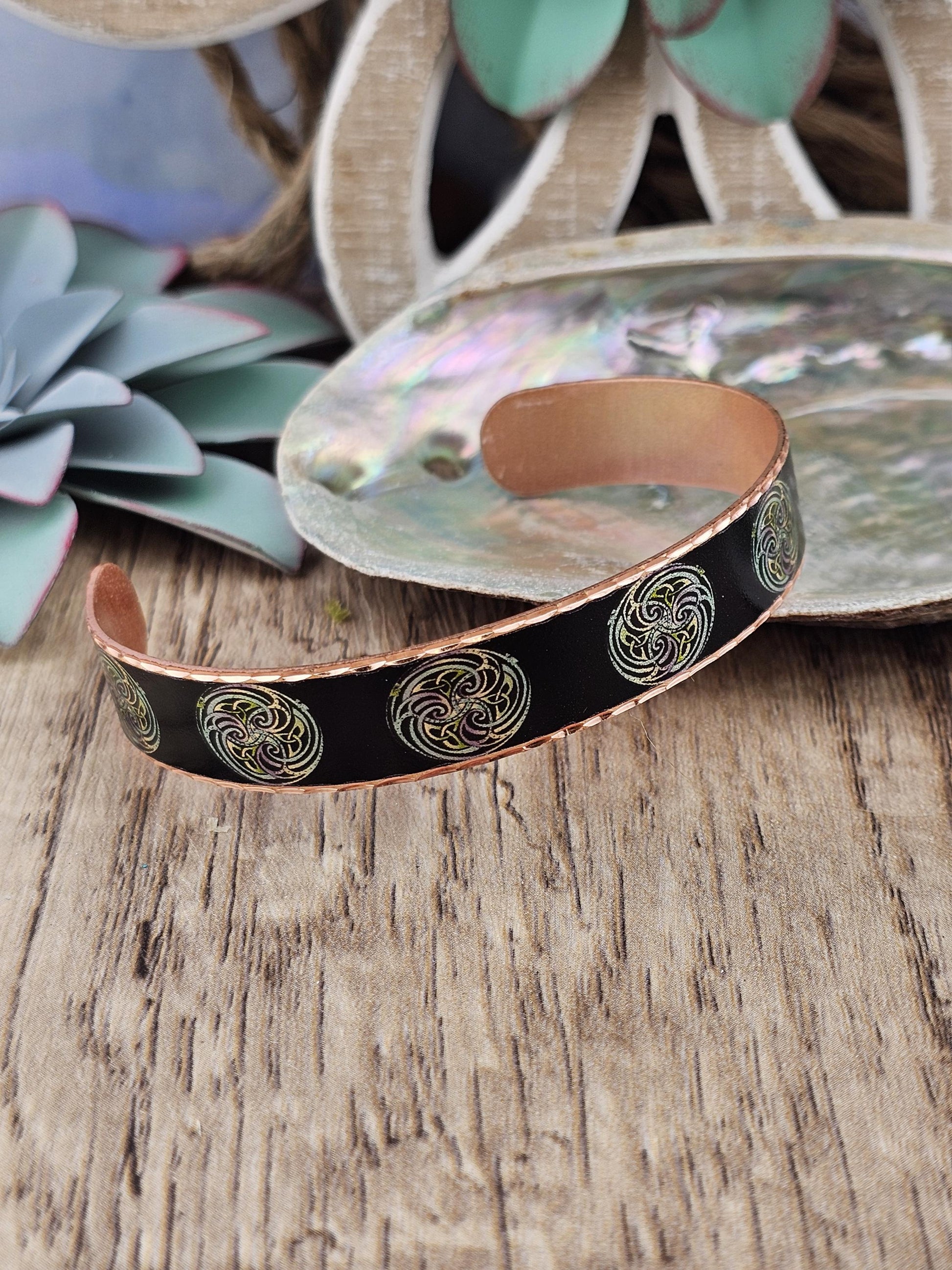 Celtic Style Irish Bracelet - Beautiful adjustable COPPER cuff bracelet.