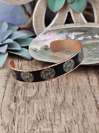 Celtic Style Irish Bracelet - Beautiful adjustable COPPER cuff bracelet.