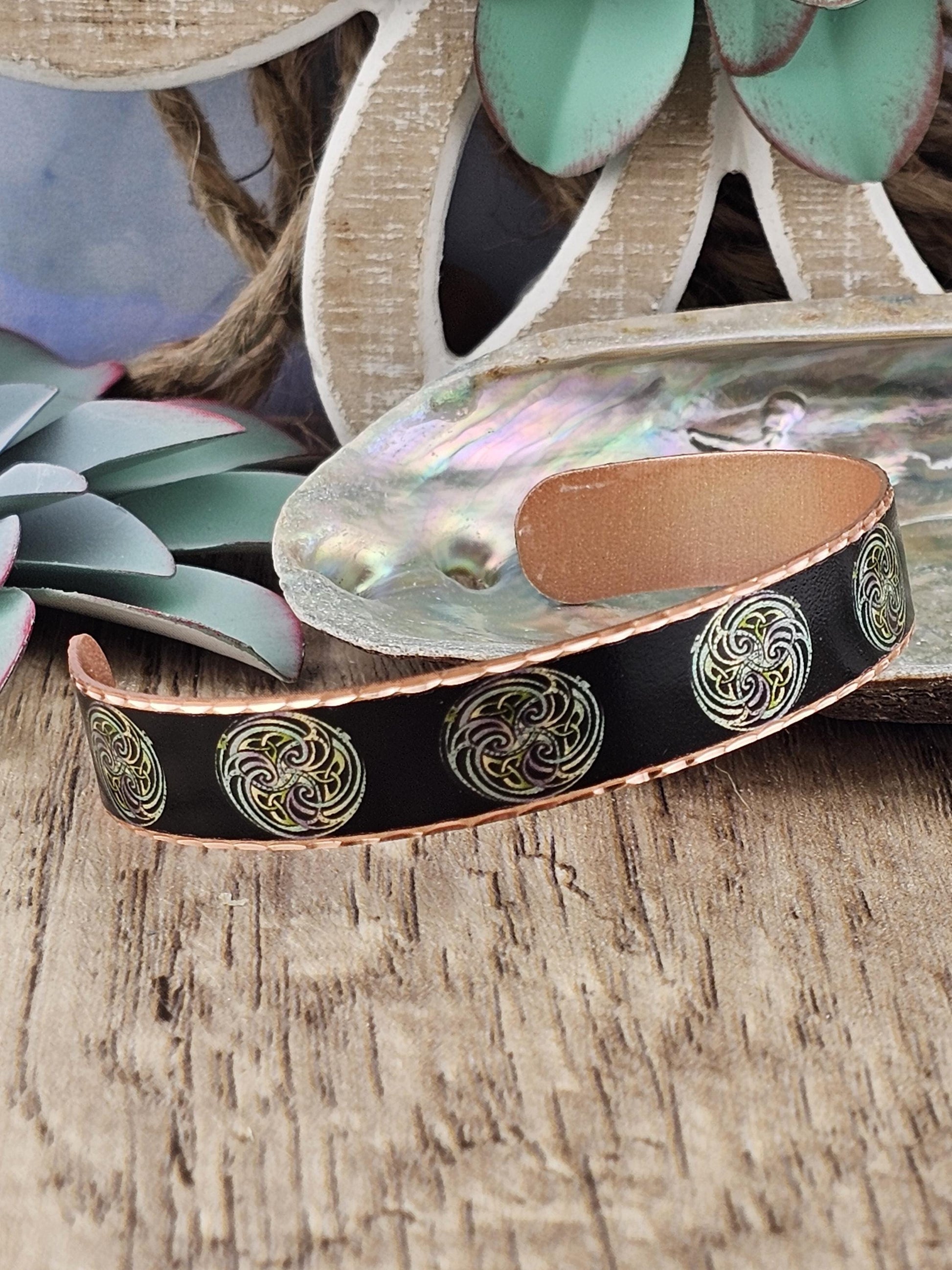 Celtic Style Irish Bracelet - Beautiful adjustable COPPER cuff bracelet.