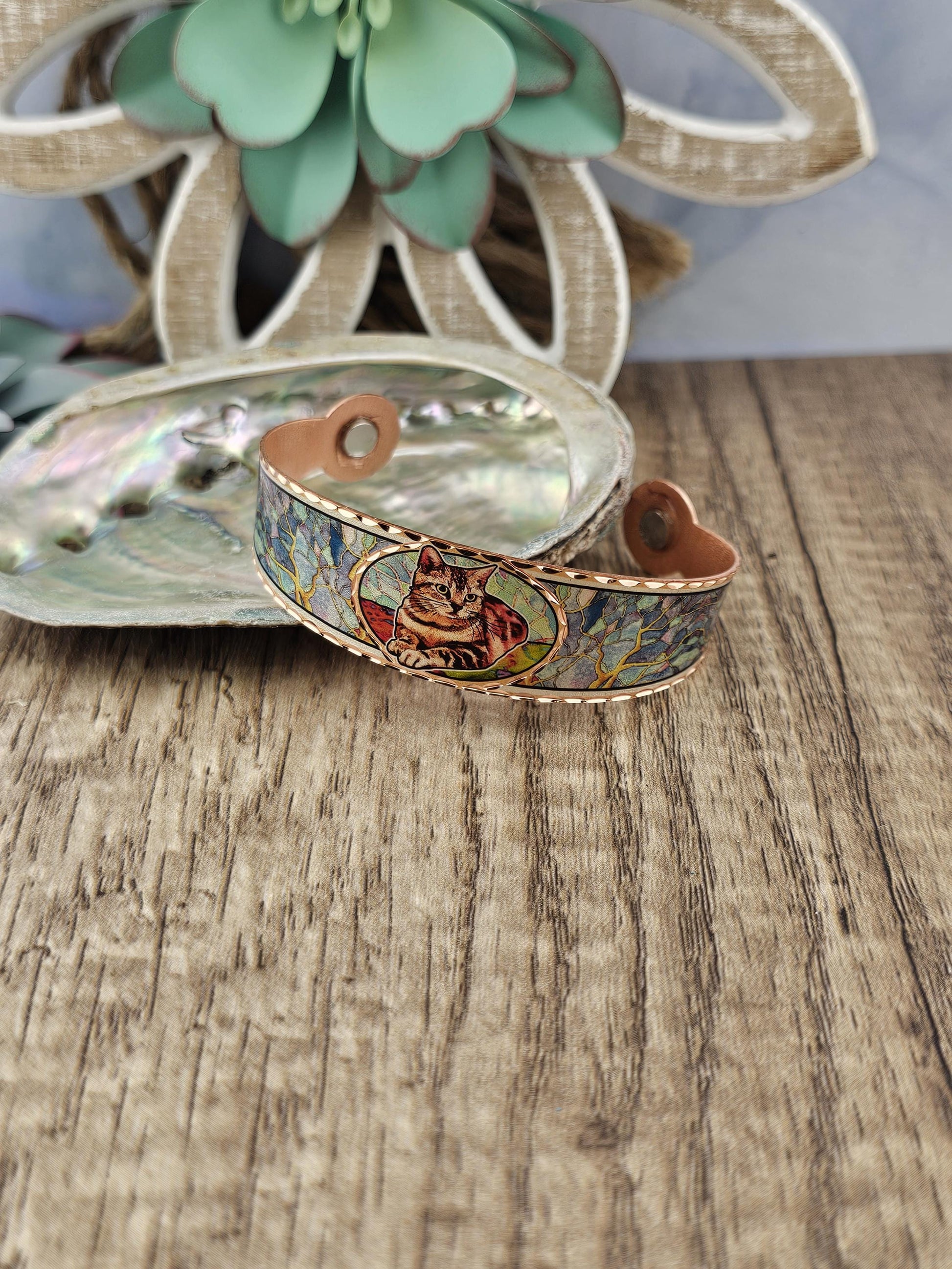 BR - Magnetic Copper Cat Bracelet - Beautiful adjustable COPPER cuff bracelet.