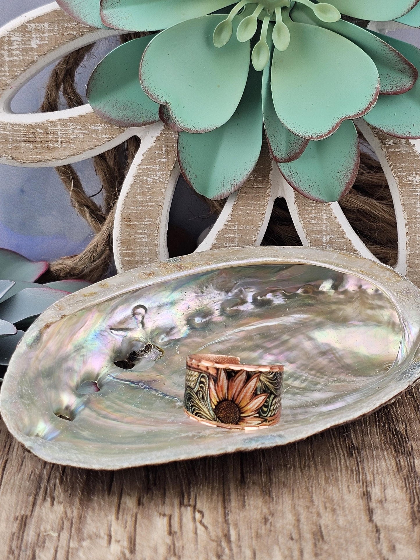 R - Sunflower Ring - Beautiful adjustable COPPER ring.