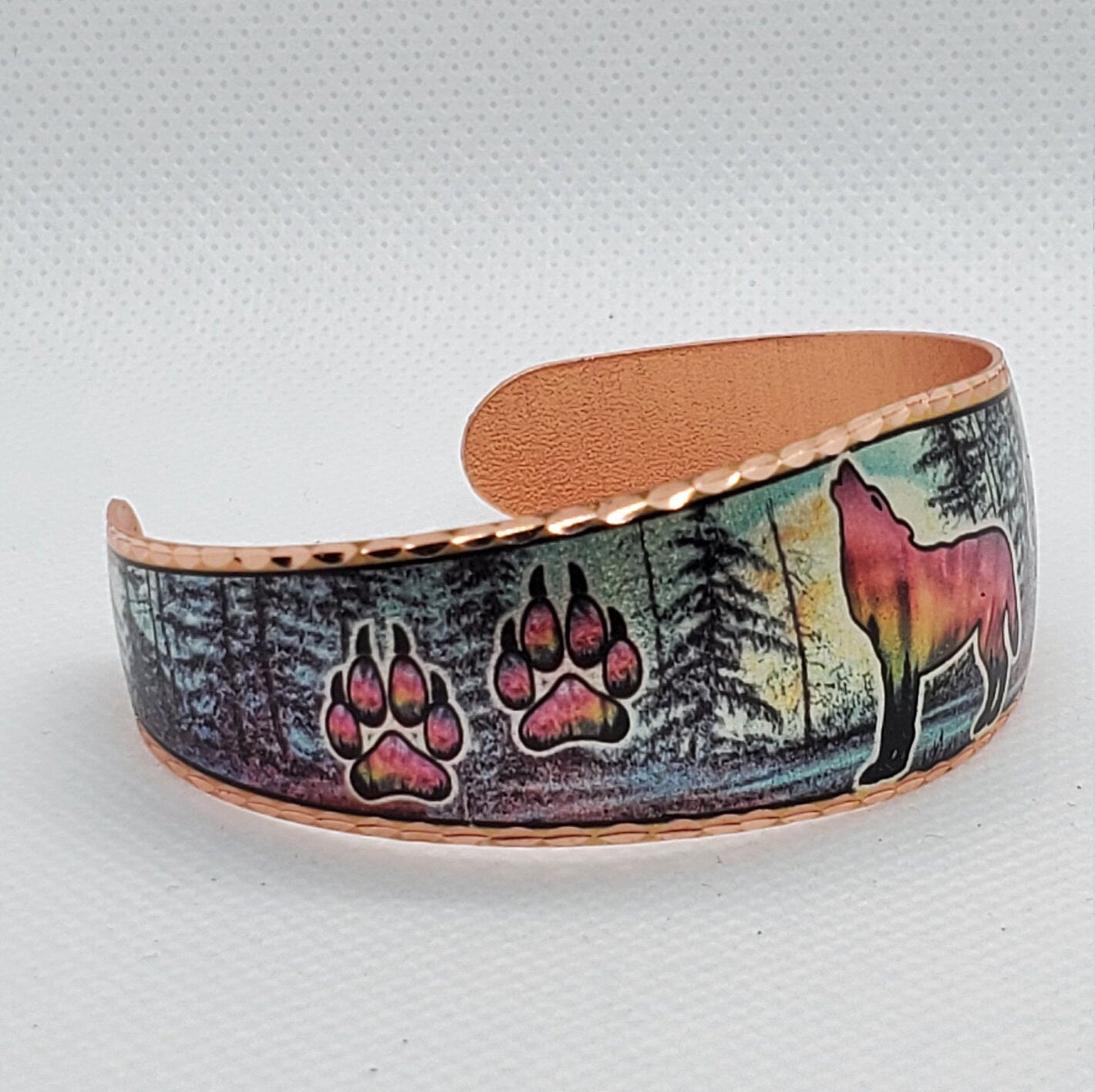 BR- Howling Wolf and Wolf Paws - Beautiful adjustable COPPER cuff bracelet.