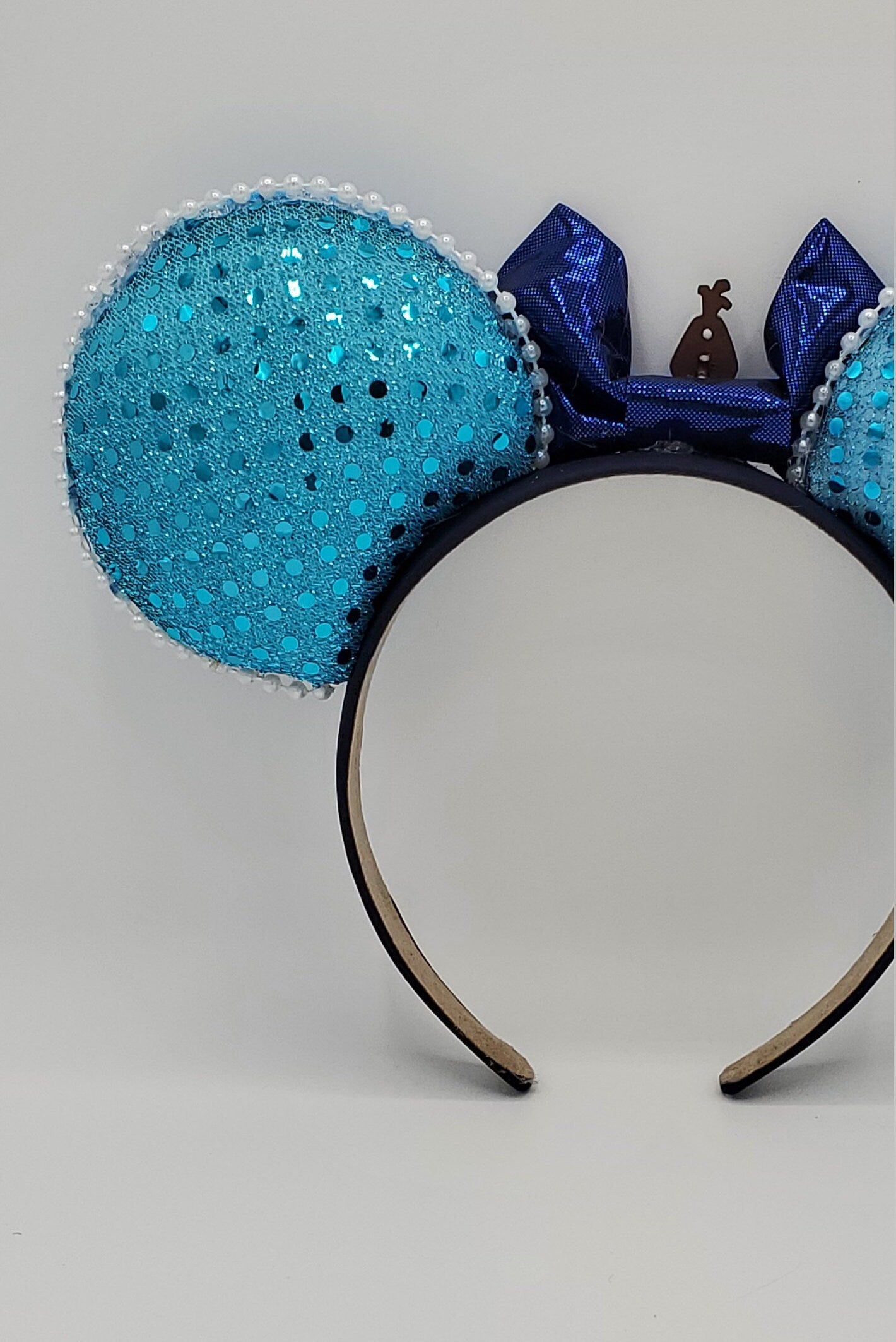 Olaf Frozen Inspired Minnie Mouse Ears