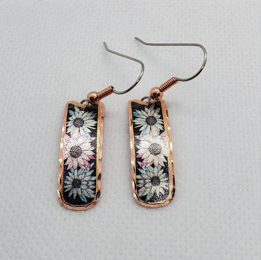 EA - Beautiful Flowers COPPER earrings - Surgical Steel Hypo Allergenic Earwires.