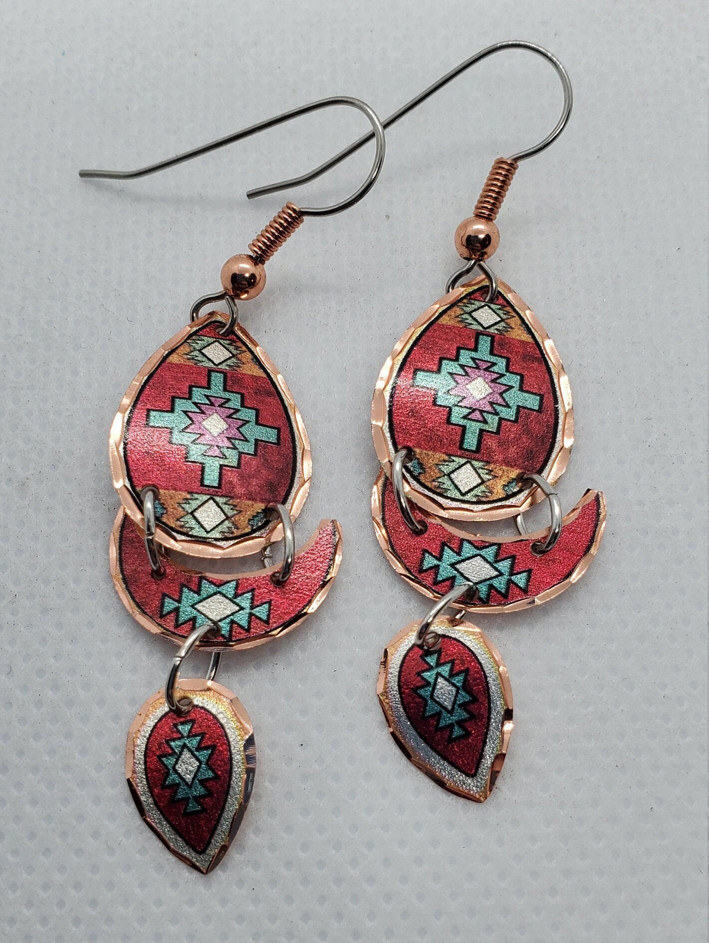 EA - Beautiful Dangle Native COPPER earrings - Surgical Steel Hypo Allergenic Earwires.