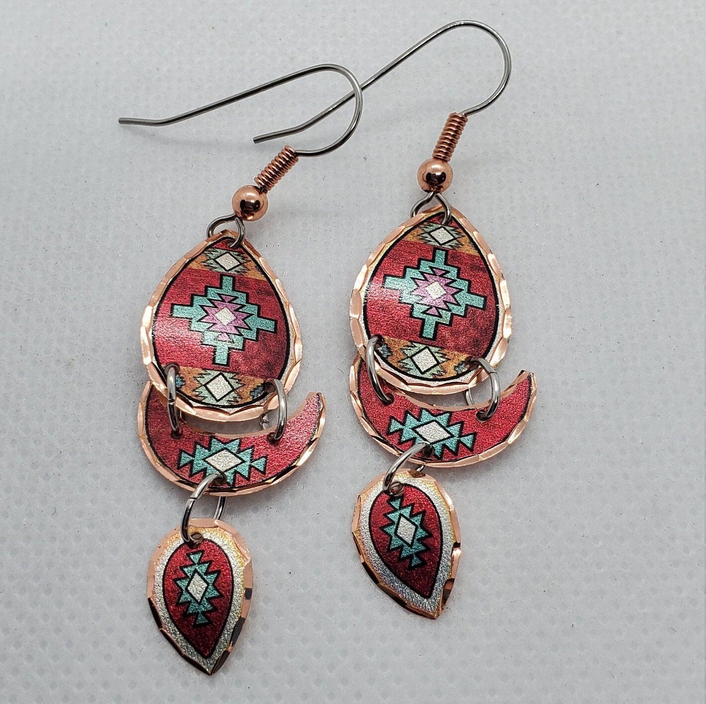 EA - Beautiful Dangle Native COPPER earrings - Surgical Steel Hypo Allergenic Earwires.