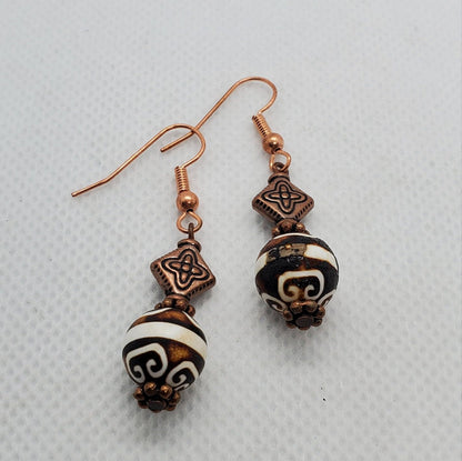 Antique Woodline DZI Agate 10mm Earrings, Copper Earring Wire